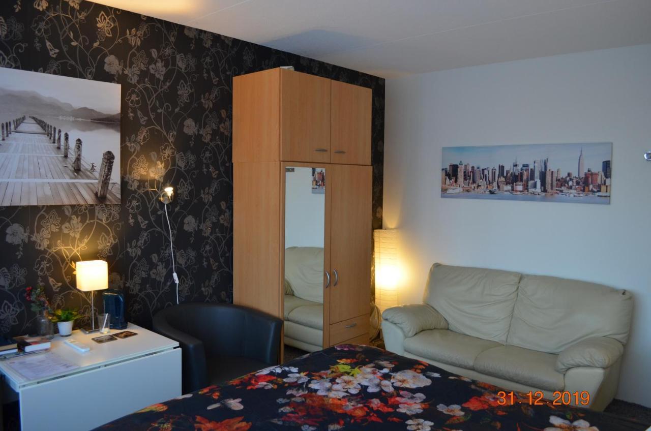 B&B Almere Eksteriør billede